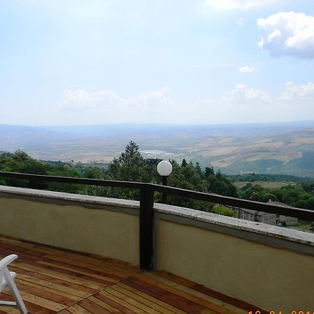 Albergo Ristorante Ragno D'Oro Пьянкастаньяйо Экстерьер фото